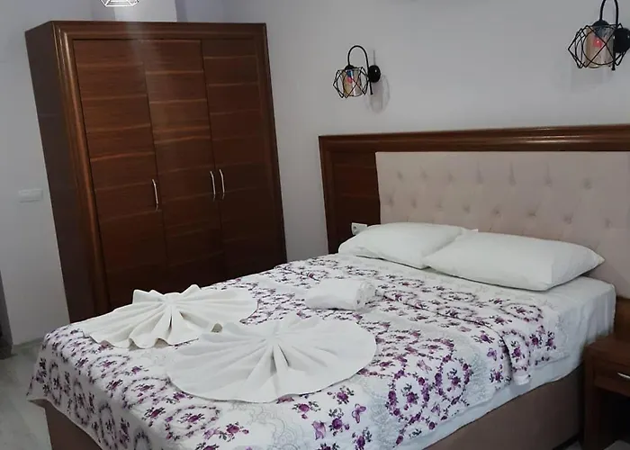 Yuvarlakcay Pinar * Koycegiz (Mugla)